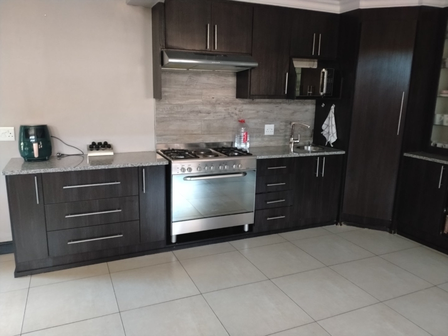 3 Bedroom Property for Sale in Universitas Ridge Free State